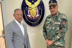Visita de cortesía del Mayor General (r) Pedro de Jesús Candelier Tejada, PN., a las instalaciones de esta SVSP.