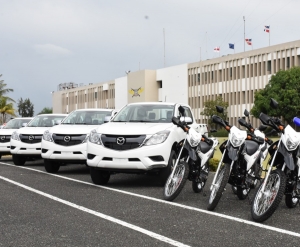 El Ministerio De Defensa Hace Entrega De Vehiculos A La Superintendencia De Seguridad Privada.